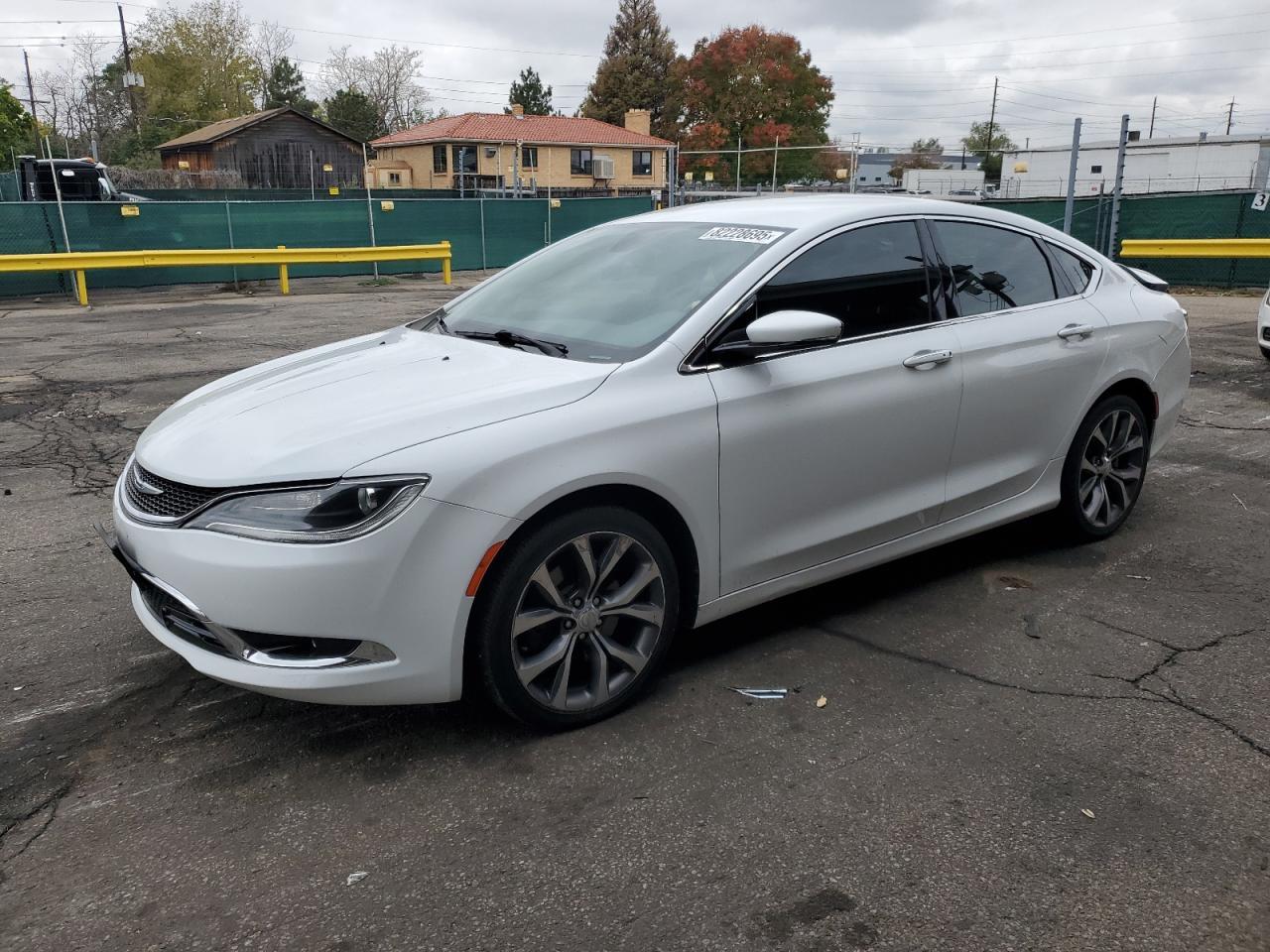 2016 CHRYSLER 200