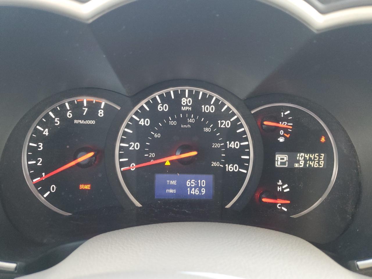 2015 NISSAN Quest