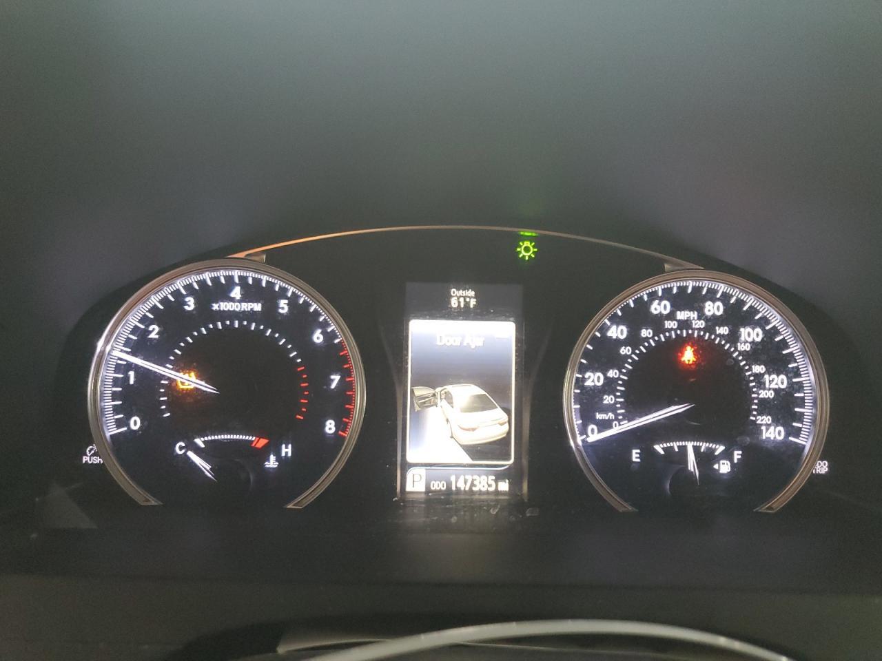 2016 TOYOTA CAMRY