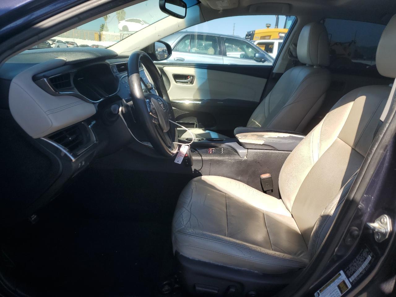 2015 TOYOTA Avalon