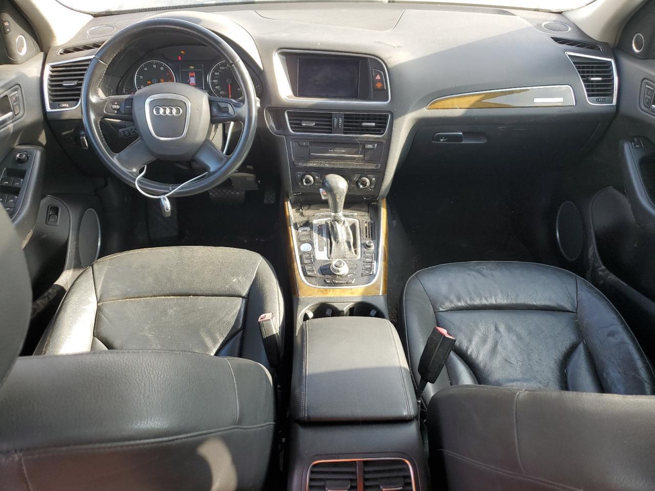 2009 AUDI Q5