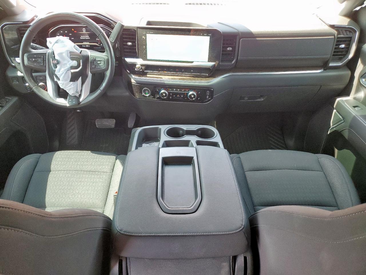 2022 GMC Sierra