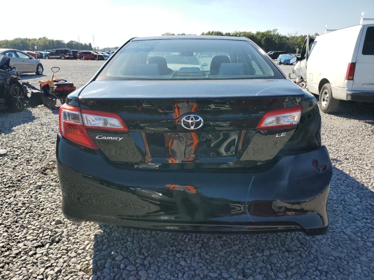 2012 TOYOTA CAMRY
