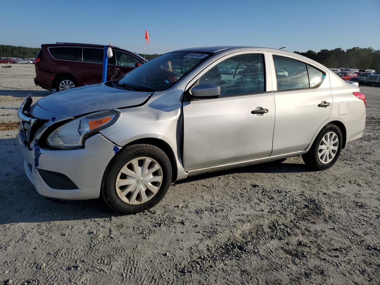 2018 NISSAN VERSA