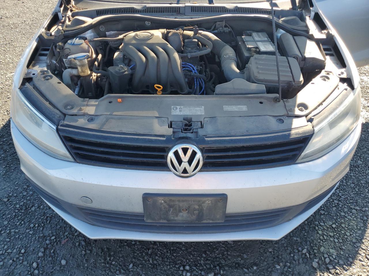2012 VOLKSWAGEN JETTA
