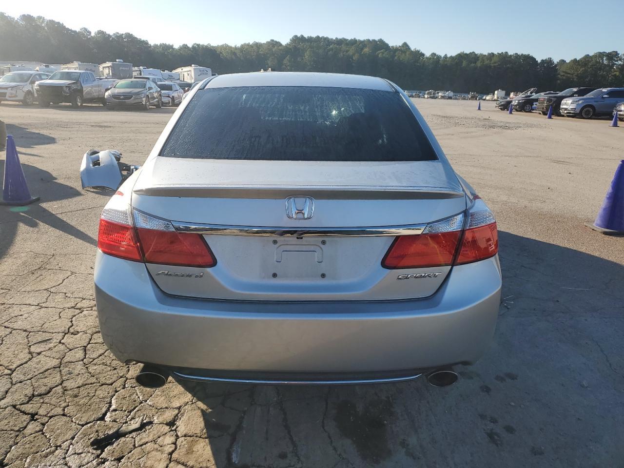 2015 HONDA ACCORD