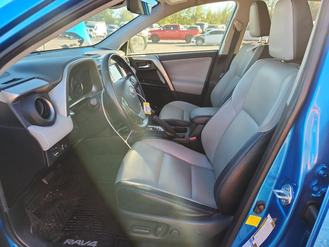 2016 TOYOTA RAV4