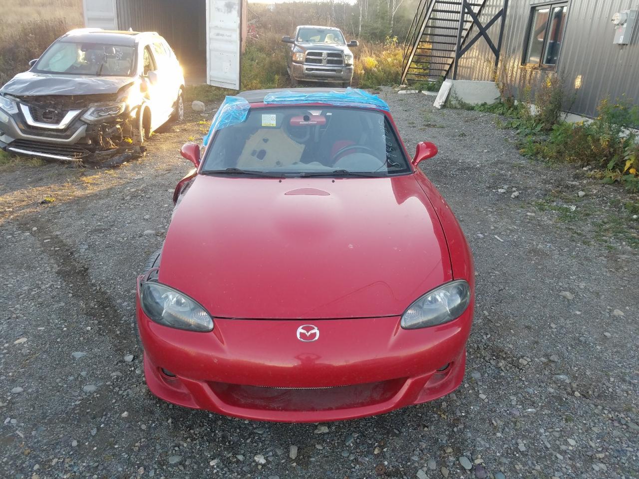2004 MAZDA MX-5 Miata