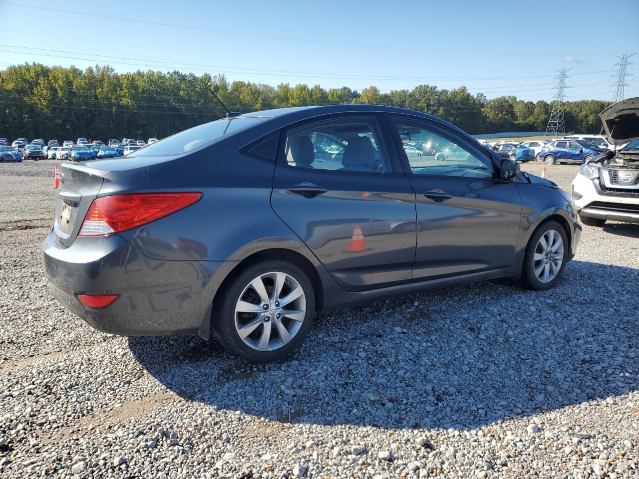 2013 HYUNDAI ACCENT
