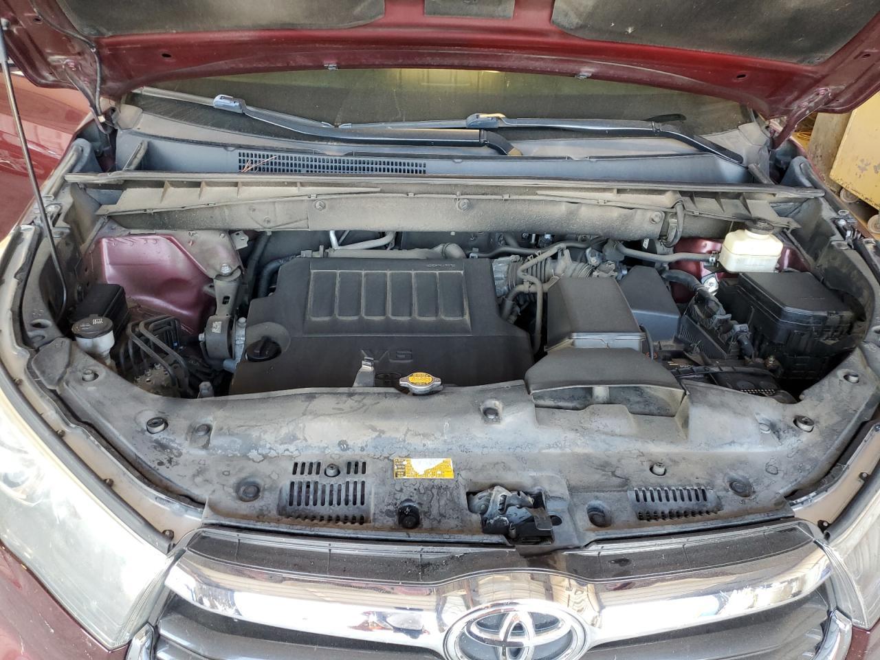 2015 TOYOTA HIGHLANDER