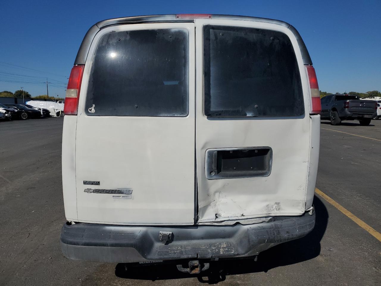 2010 CHEVROLET Express 3500