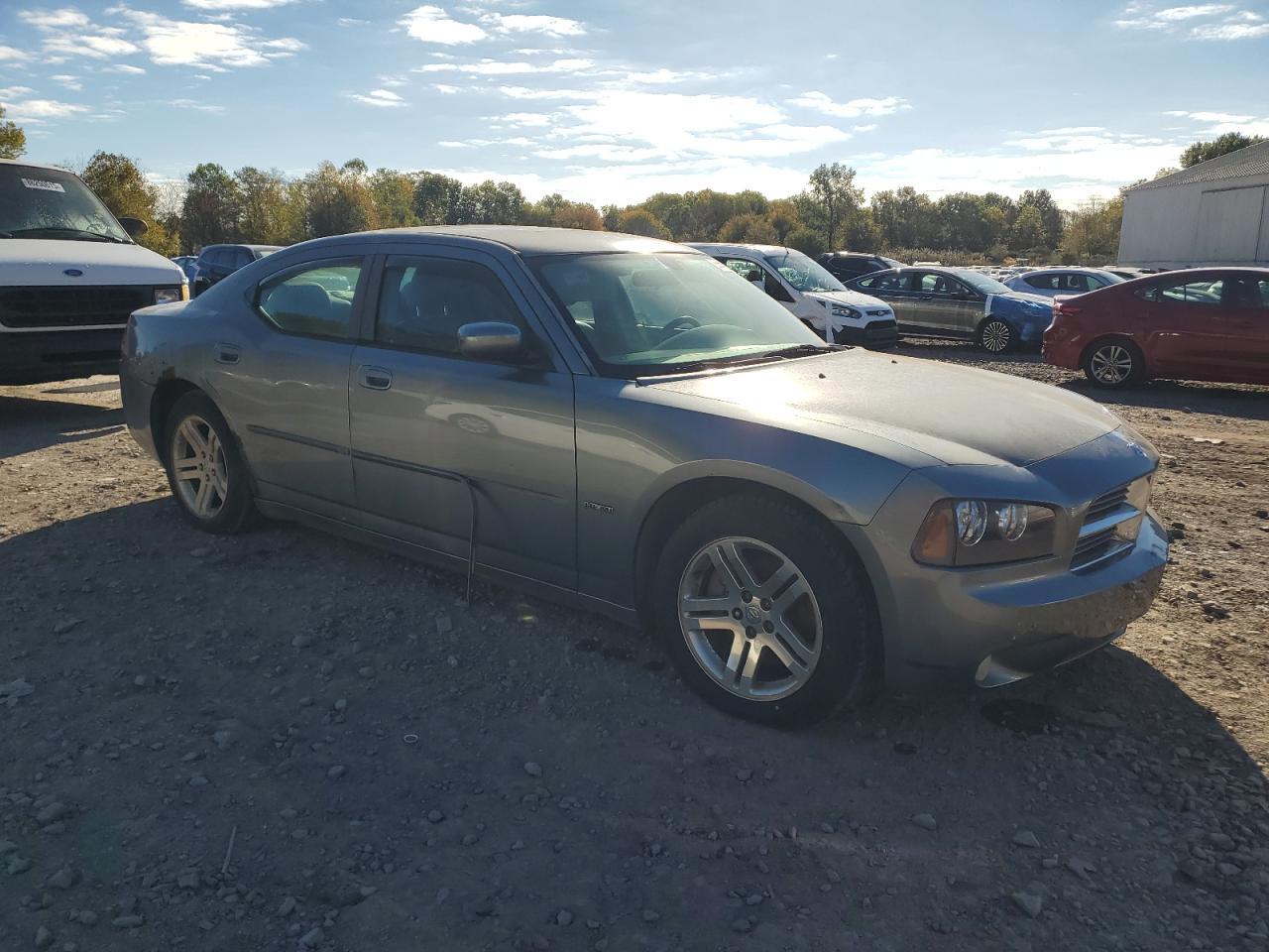 2006 DODGE CHARGER