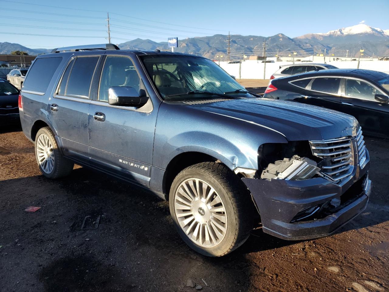 2015 LINCOLN Navigator