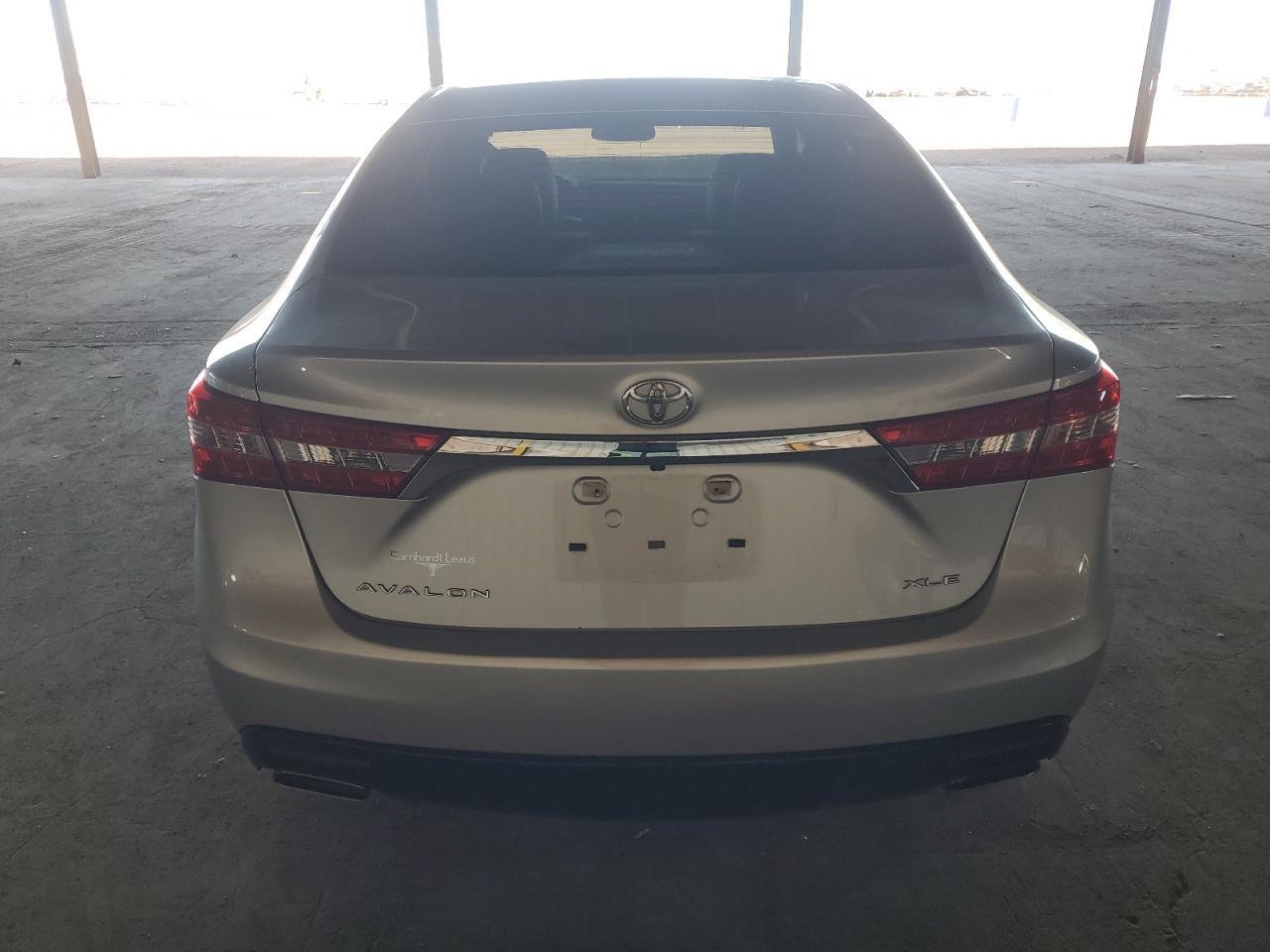 2013 TOYOTA Avalon