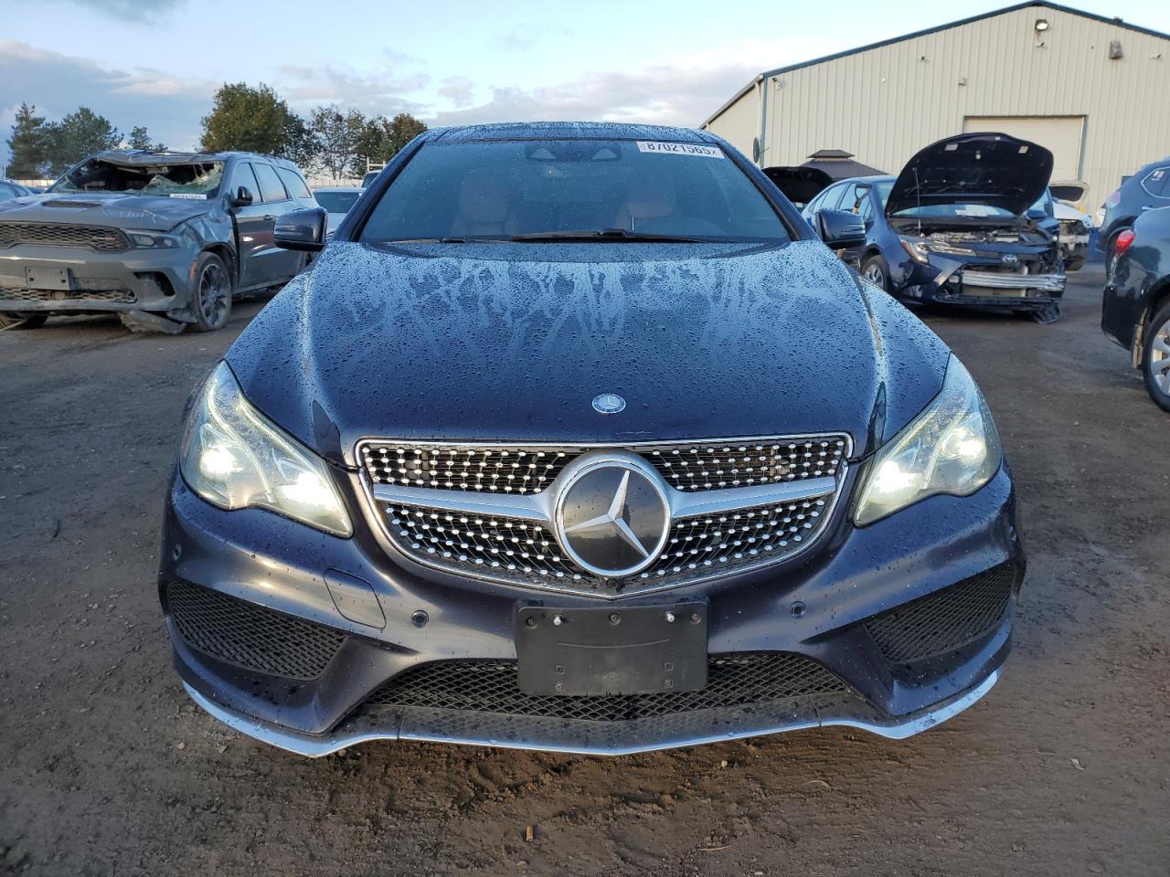2017 MERCEDES-BENZ E-Class