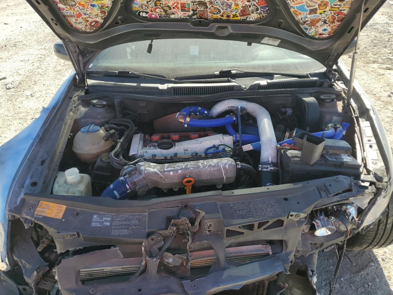 2004 VOLKSWAGEN JETTA
