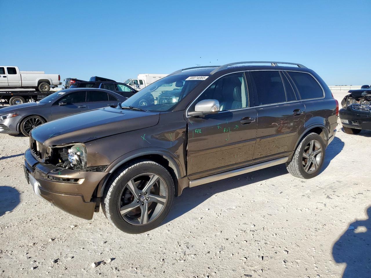 2013 VOLVO XC90