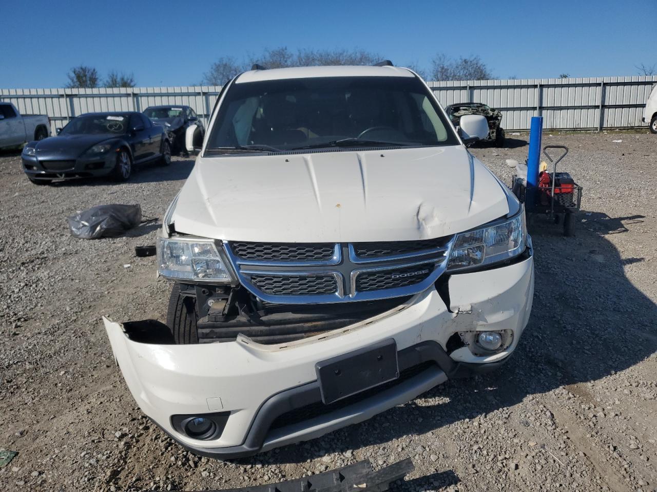 2011 DODGE JOURNEY