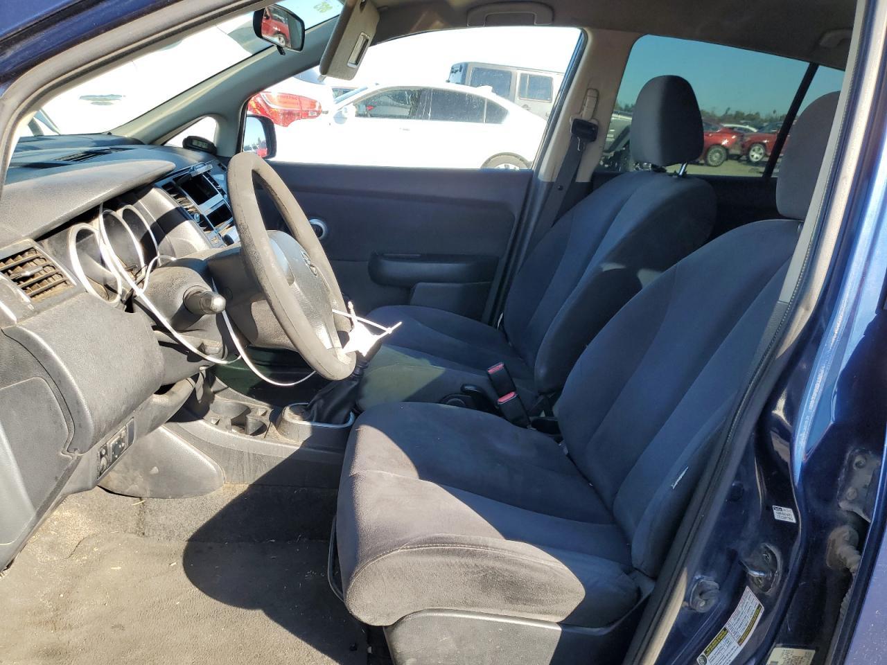 2009 NISSAN VERSA