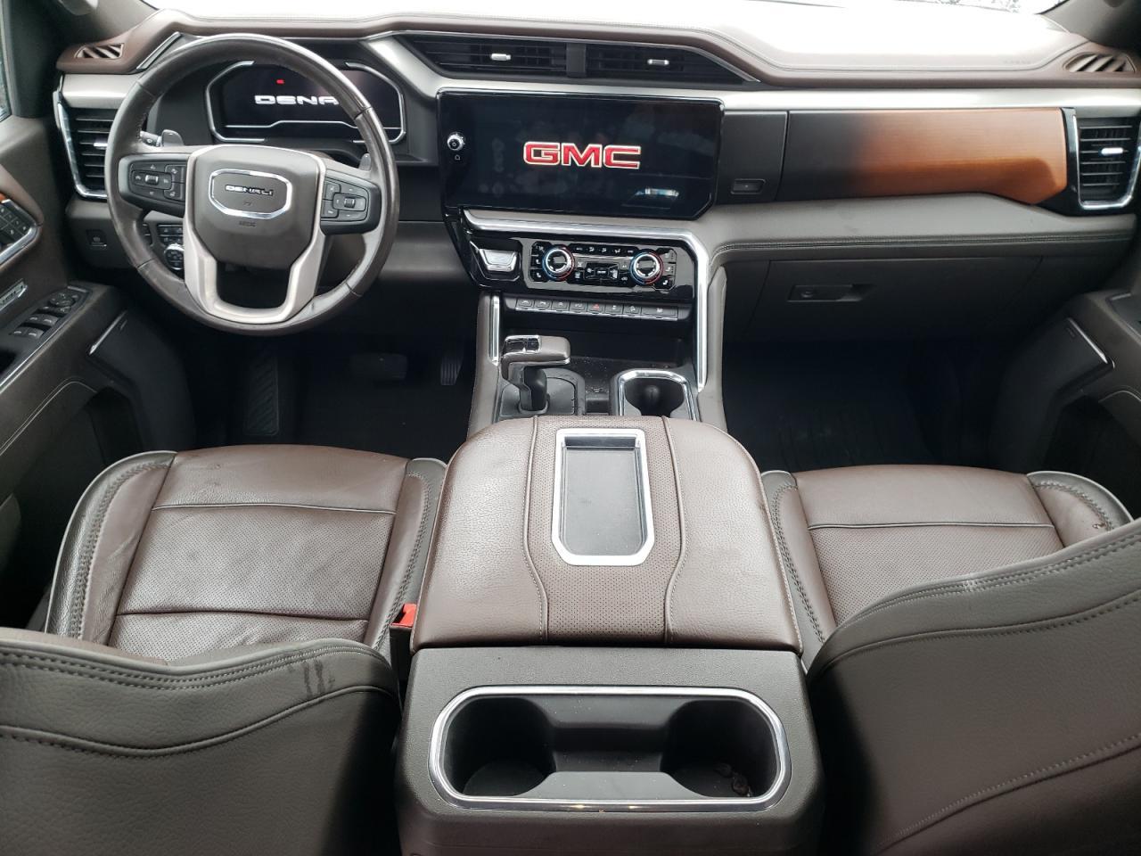 2022 GMC Sierra