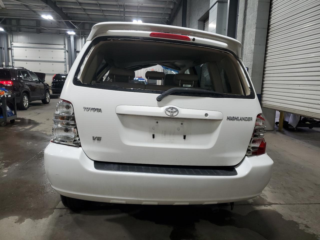 2003 TOYOTA HIGHLANDER