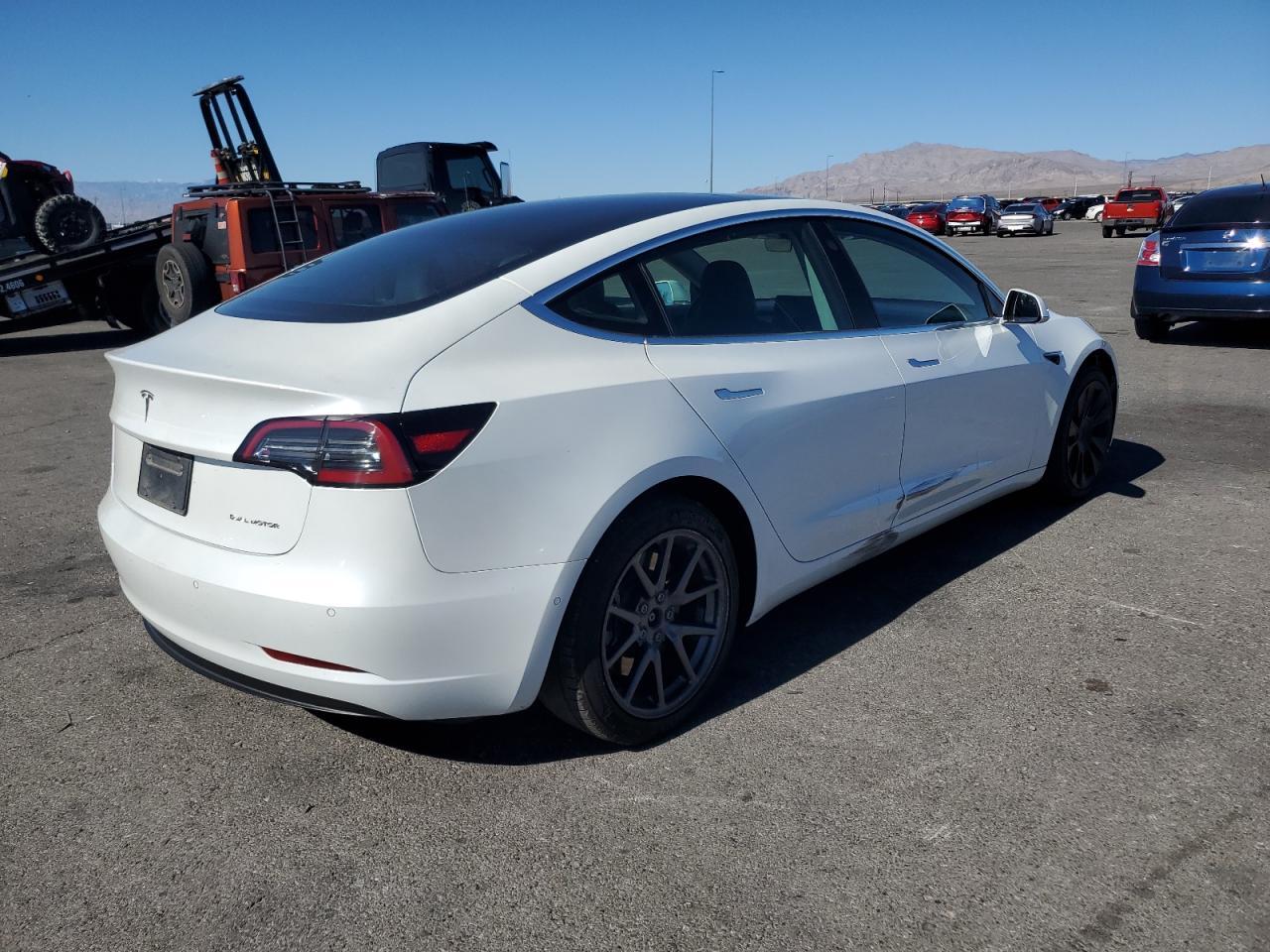2020 TESLA MODEL 3