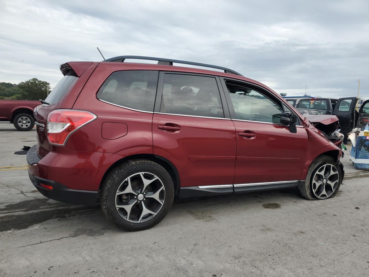 2015 SUBARU FORESTER