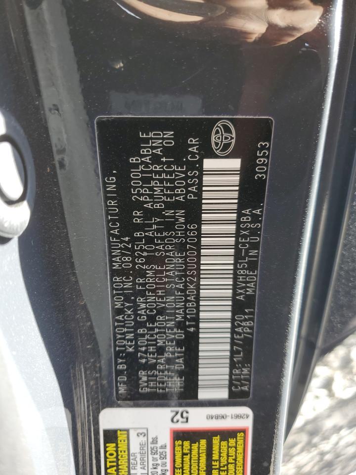 2025 TOYOTA CAMRY