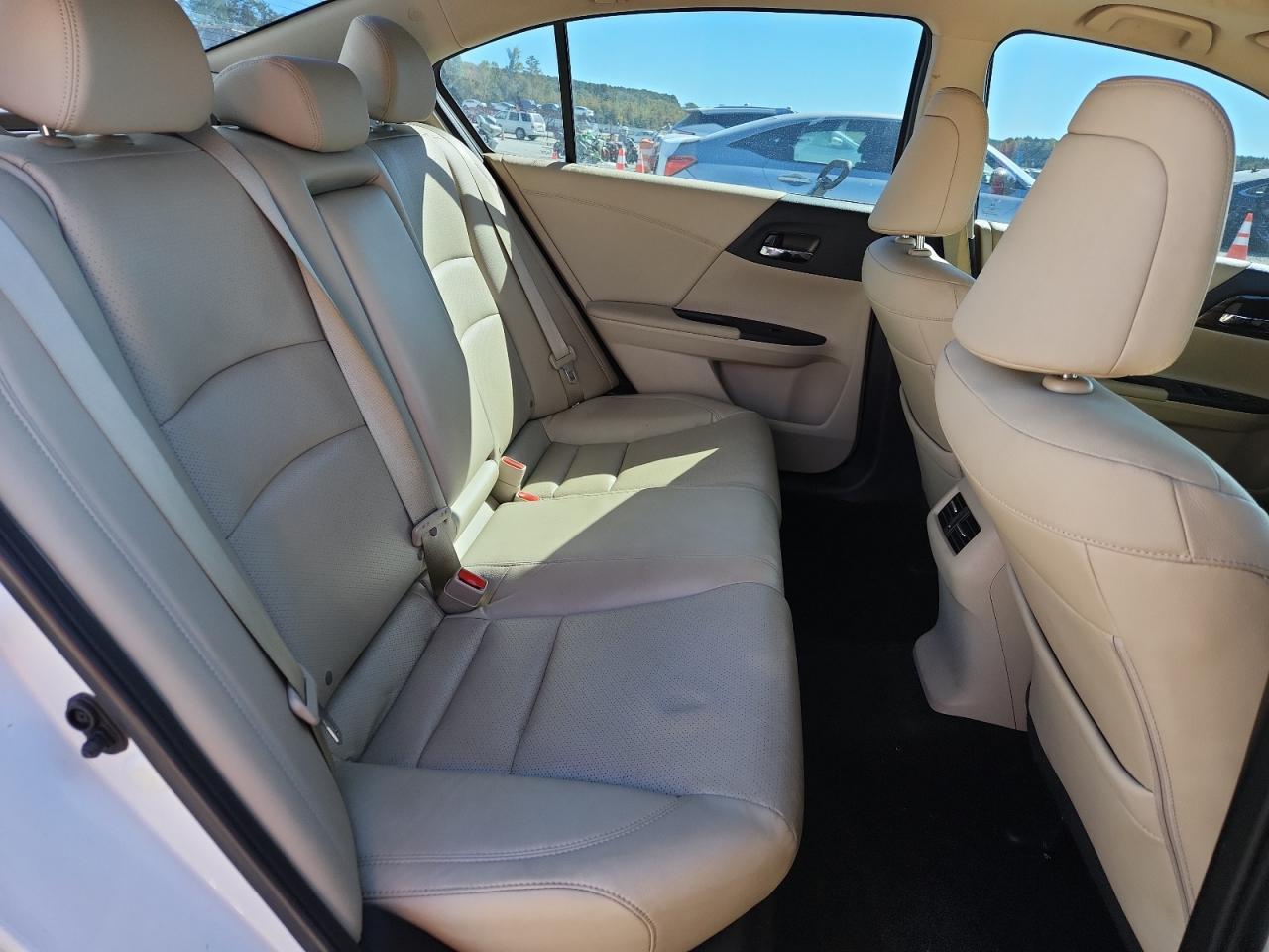 2017 HONDA ACCORD