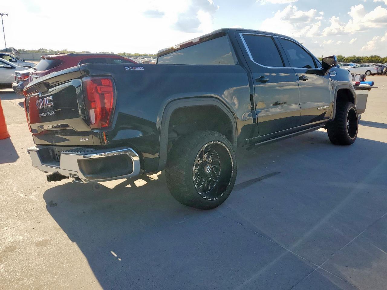 2020 GMC Sierra