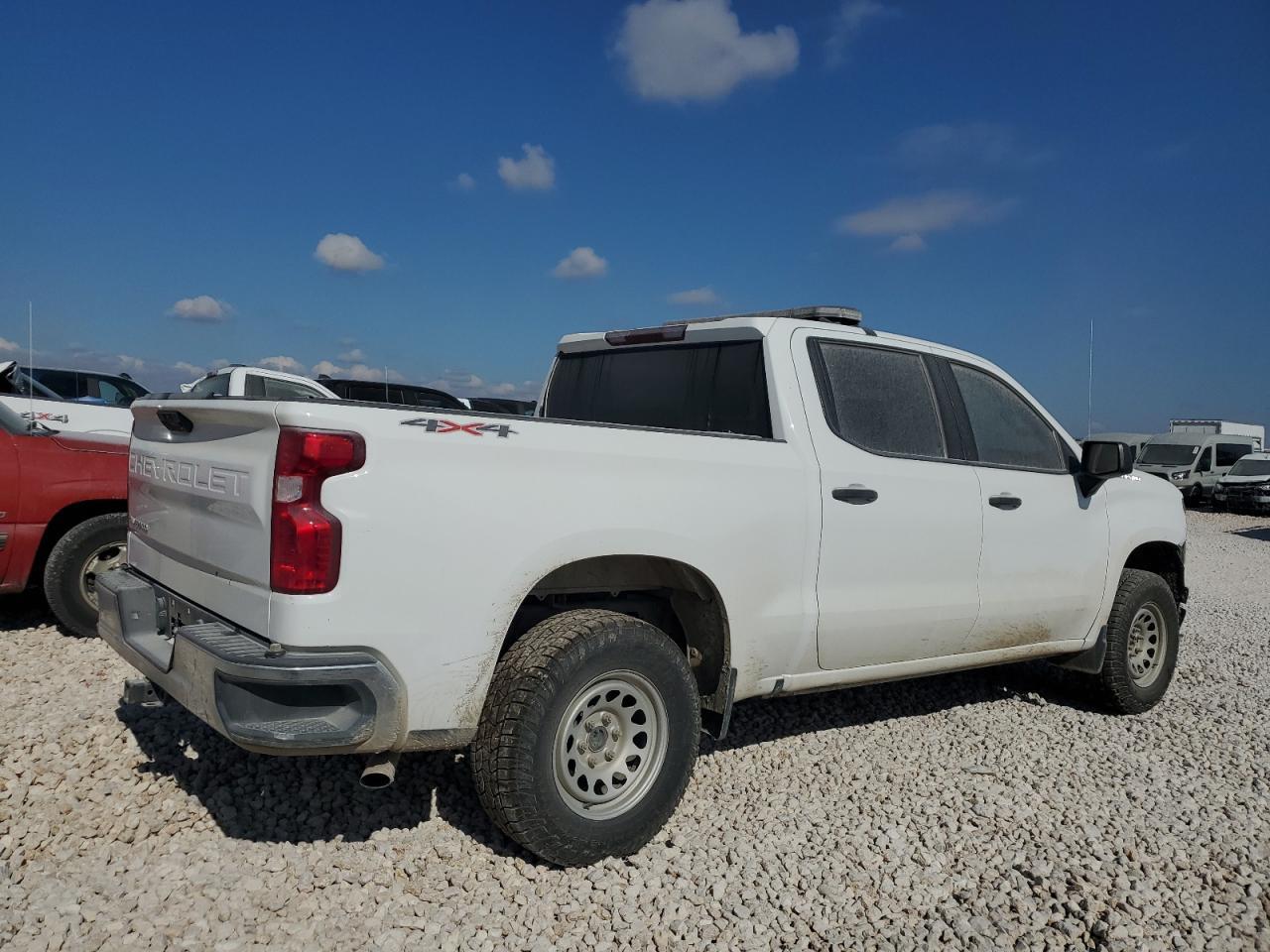 2022 CHEVROLET Silverado