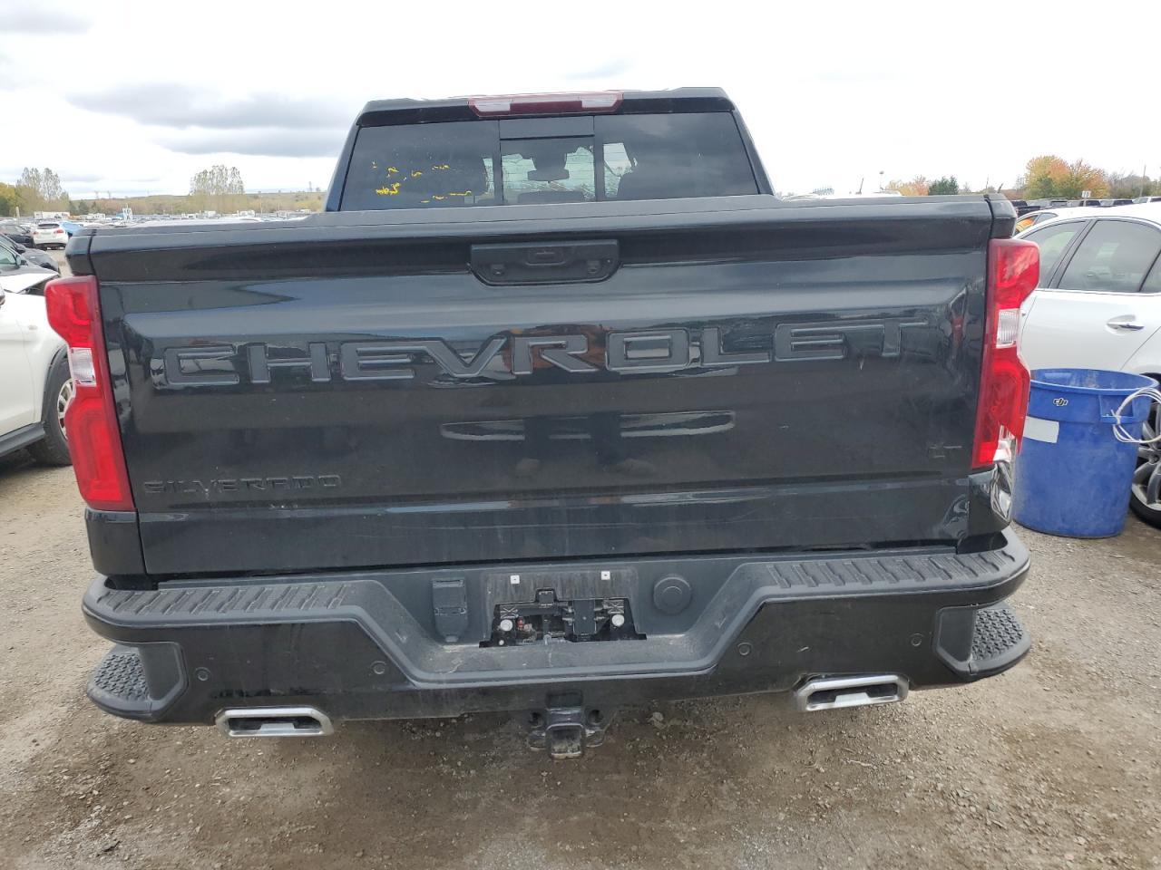 2024 CHEVROLET Silverado