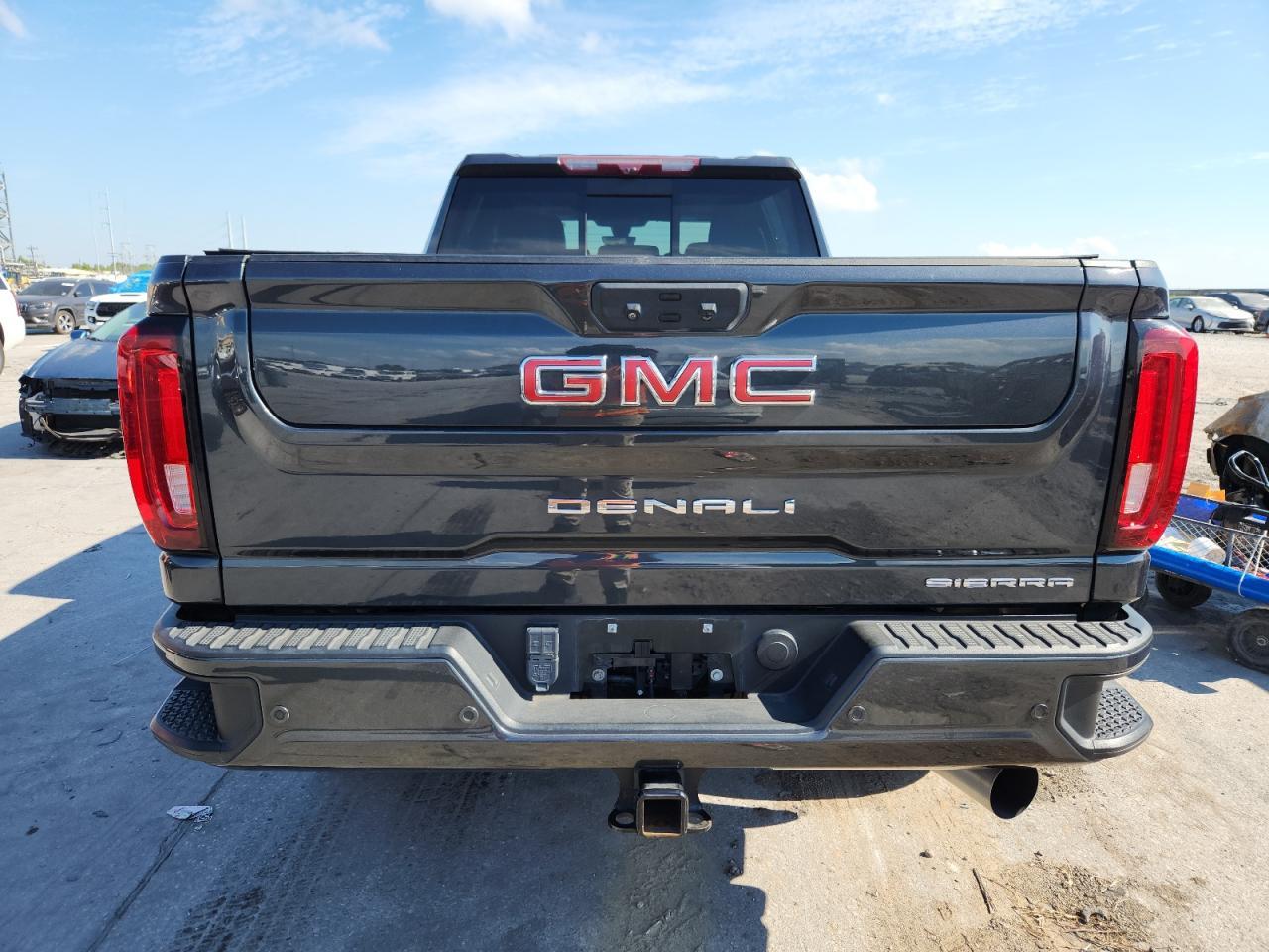 2021 GMC Sierra