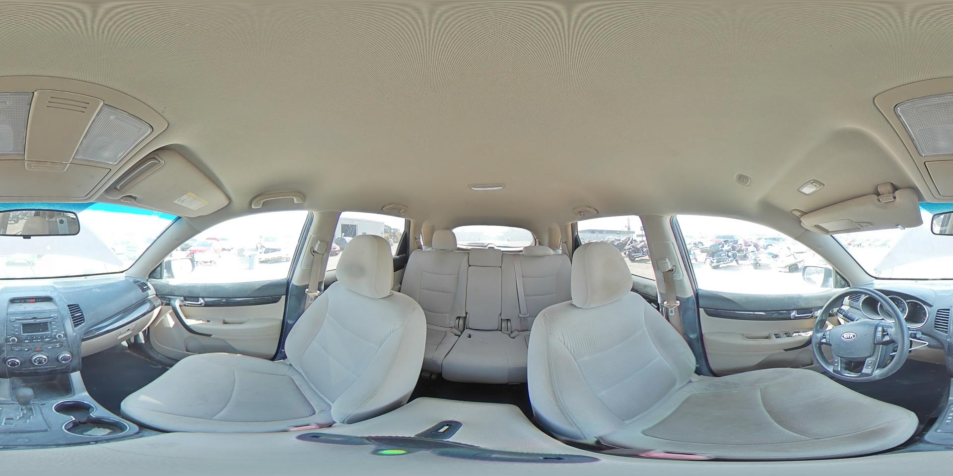 2013 KIA SORENTO