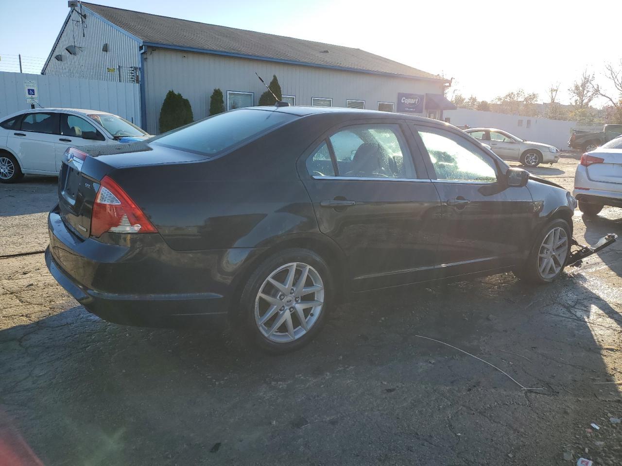 2011 FORD FUSION
