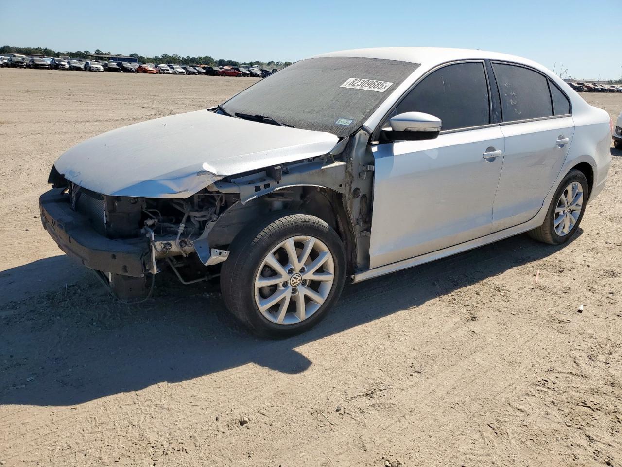 2011 VOLKSWAGEN JETTA