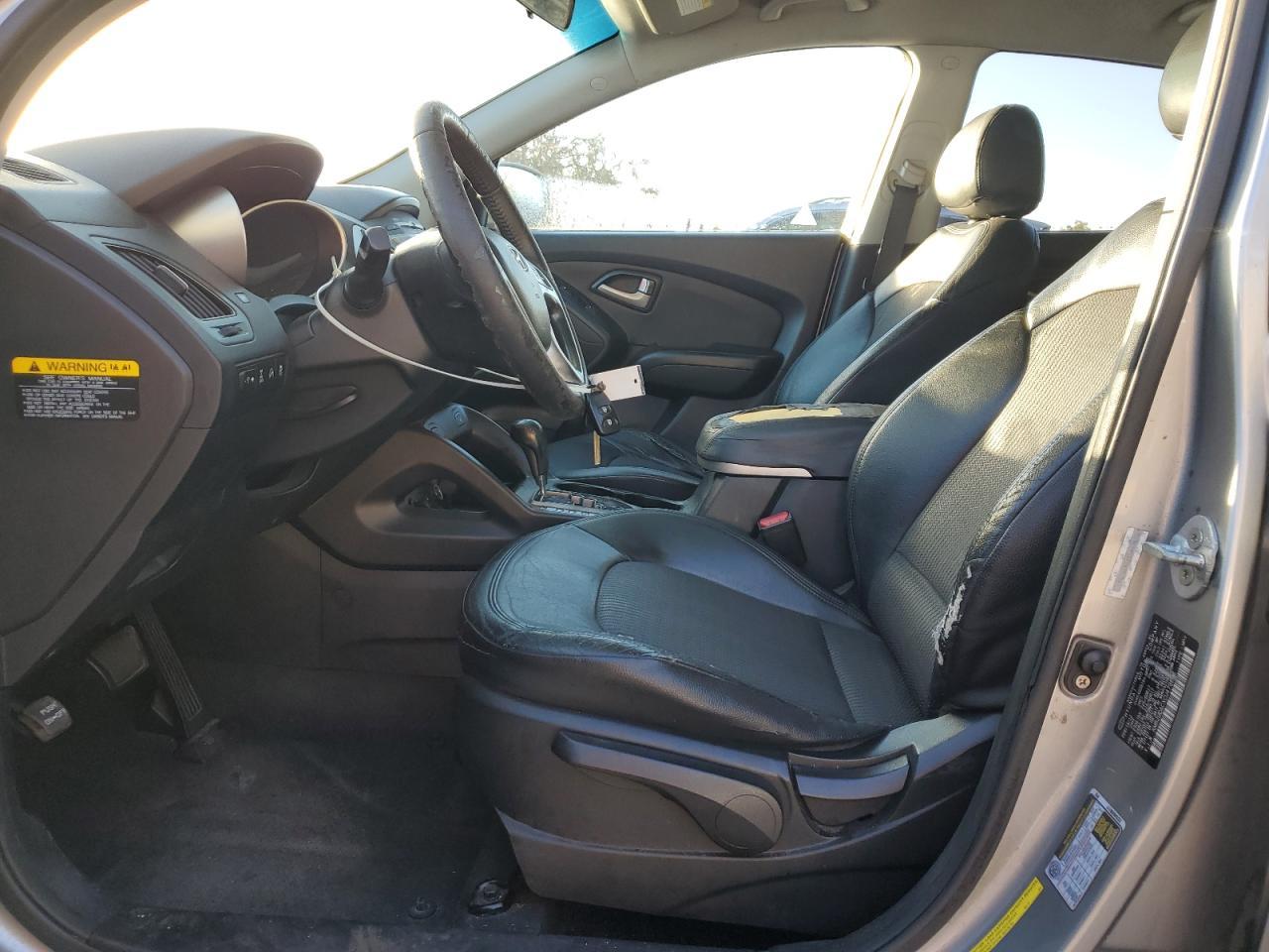2012 HYUNDAI TUCSON