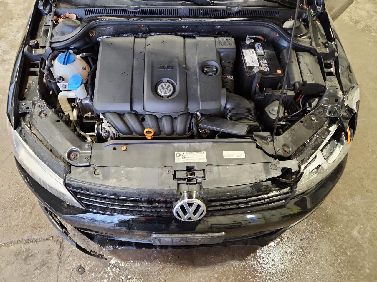 2012 VOLKSWAGEN JETTA