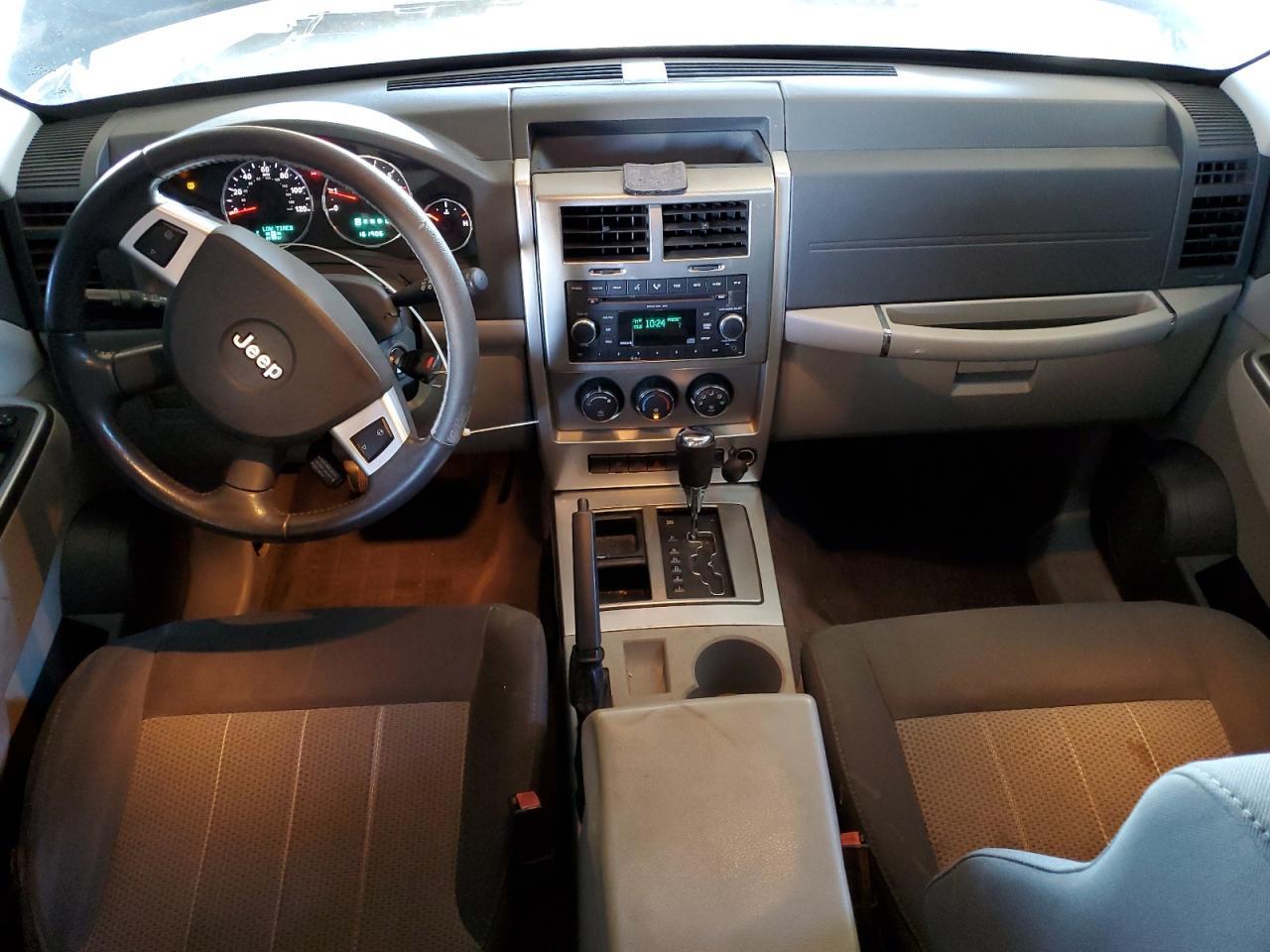 2008 JEEP Liberty