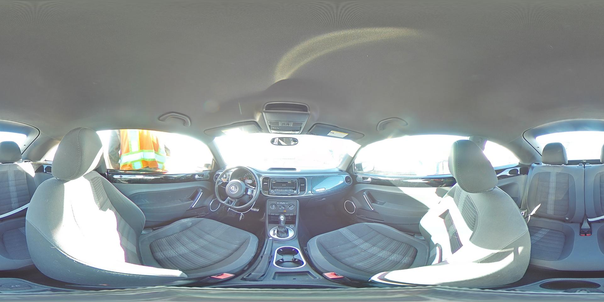 2012 VOLKSWAGEN Beetle