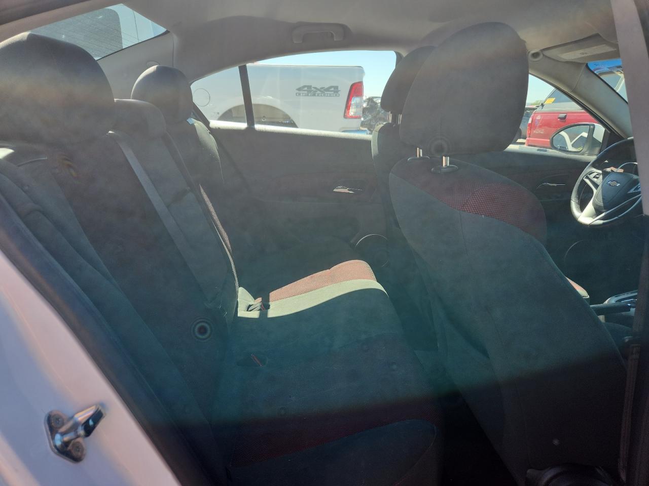 2011 CHEVROLET CRUZE