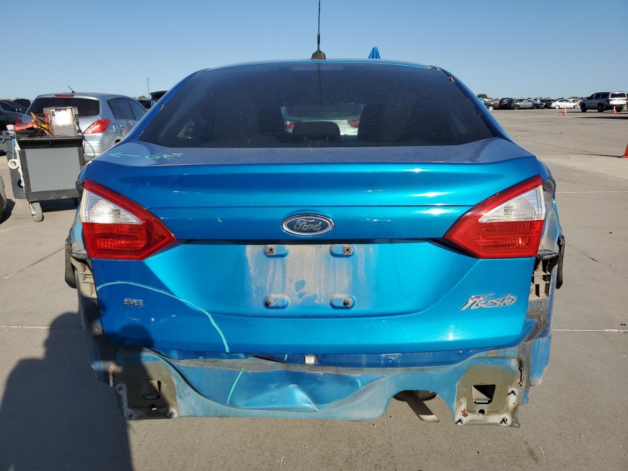 2014 FORD Fiesta