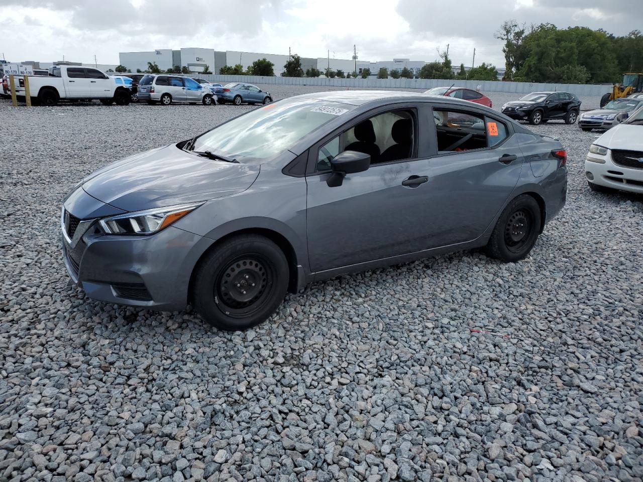 2020 NISSAN VERSA