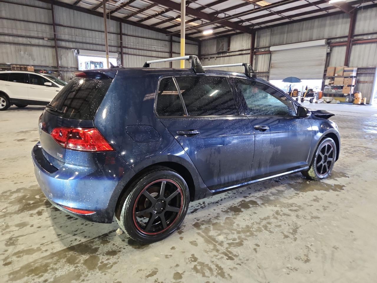2015 VOLKSWAGEN GOLF