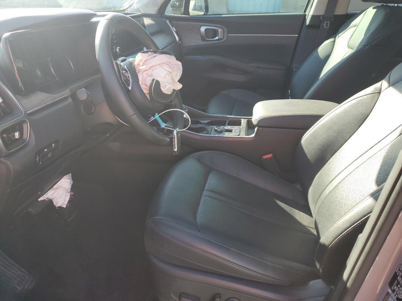 2023 KIA SORENTO