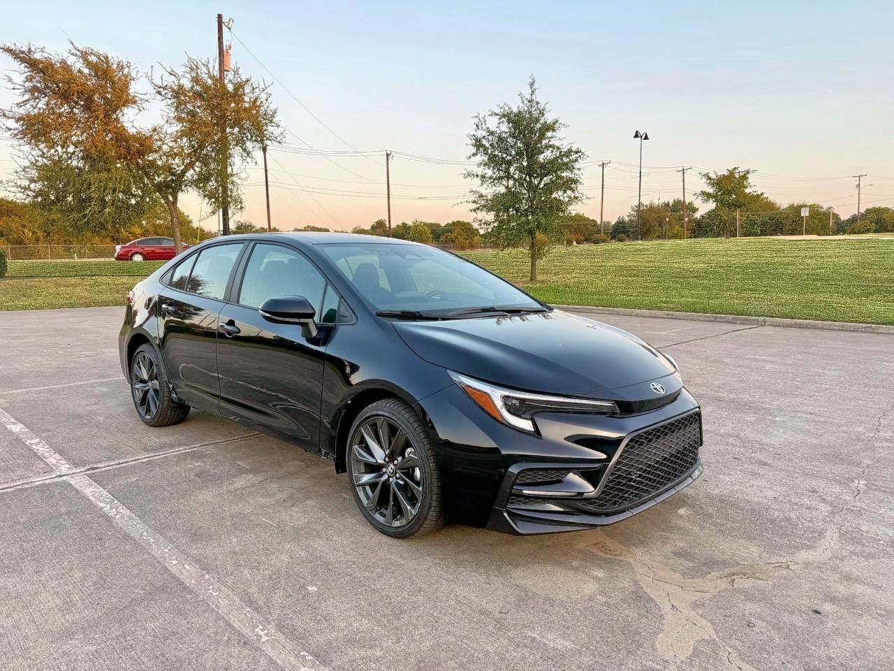 2025 TOYOTA COROLLA