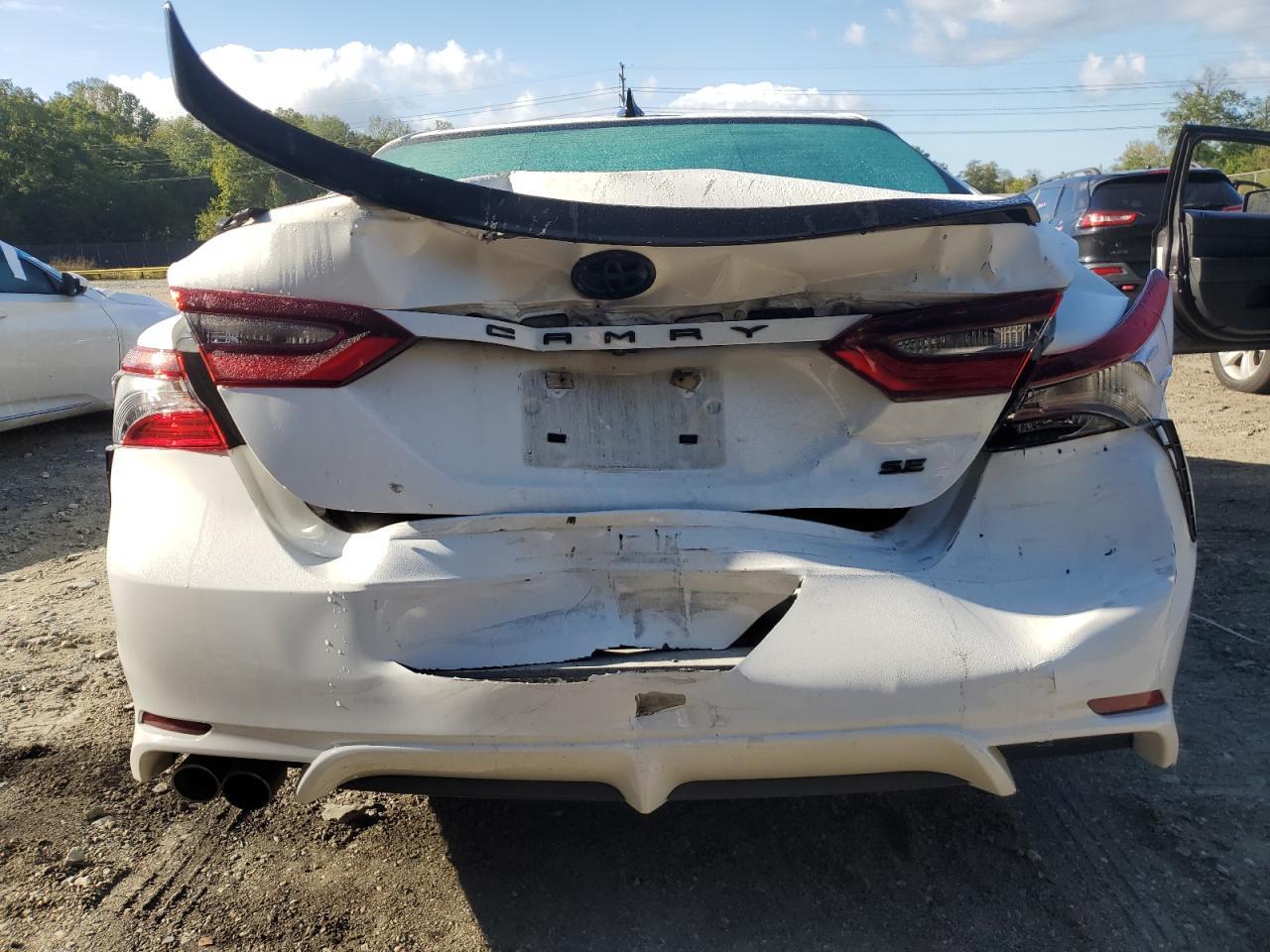 2022 TOYOTA CAMRY