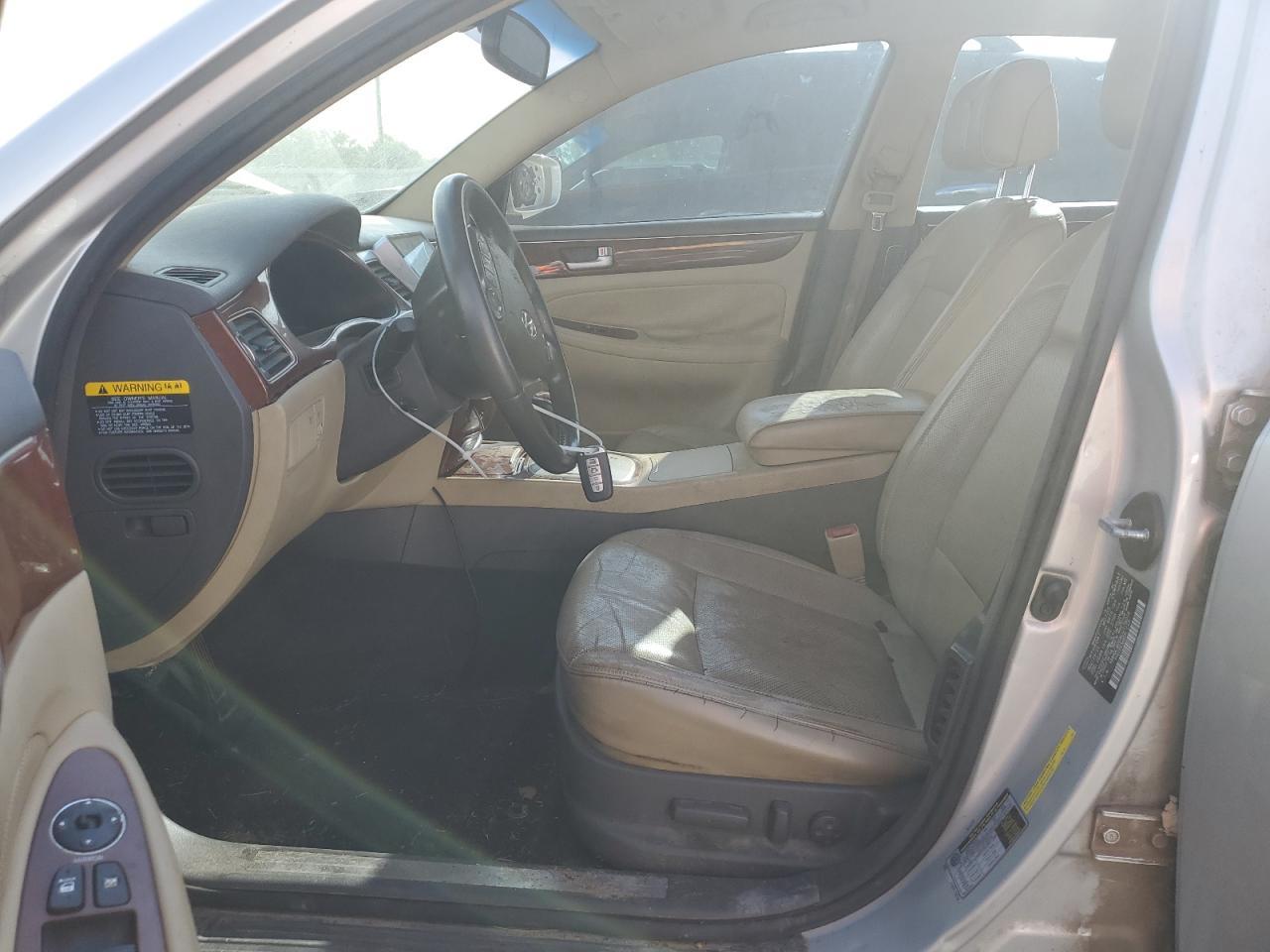 2012 HYUNDAI GENESIS