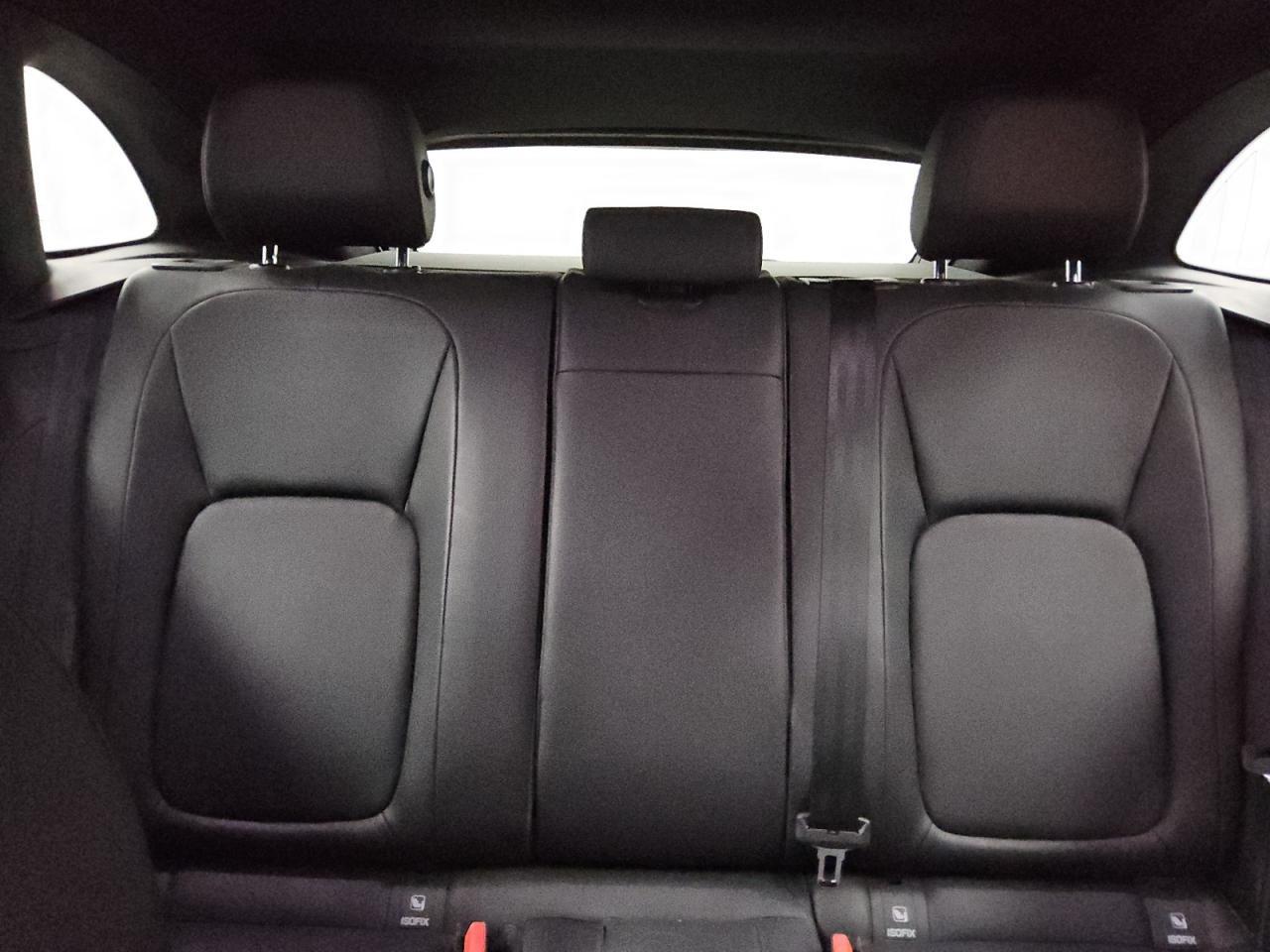 2018 JAGUAR F-Pace