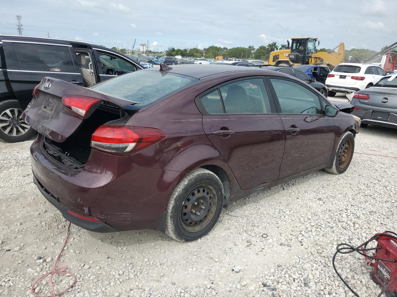 2017 KIA FORTE